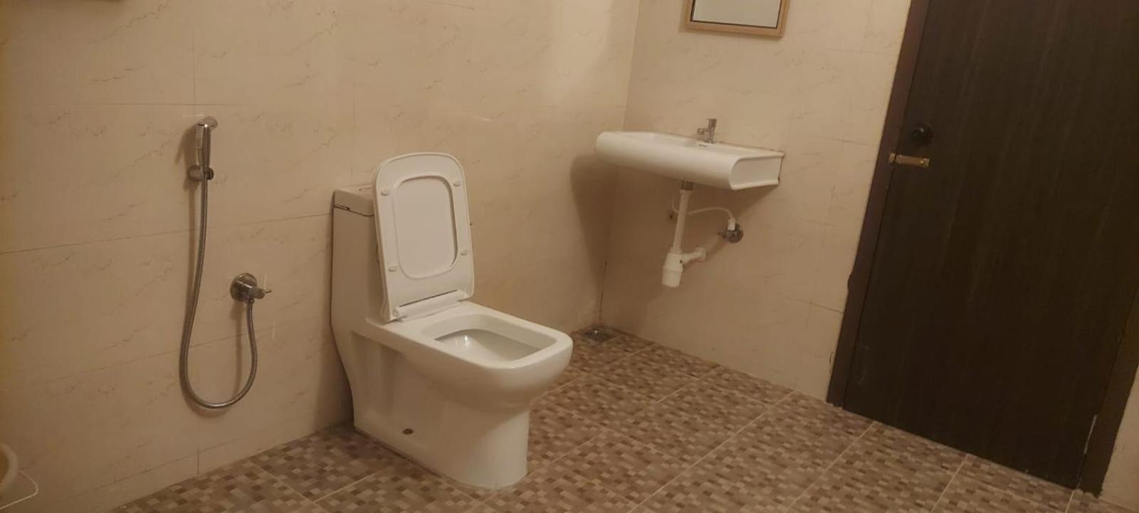 Capital O 69831 Hotel Mount Heera Chennai Zewnętrze zdjęcie